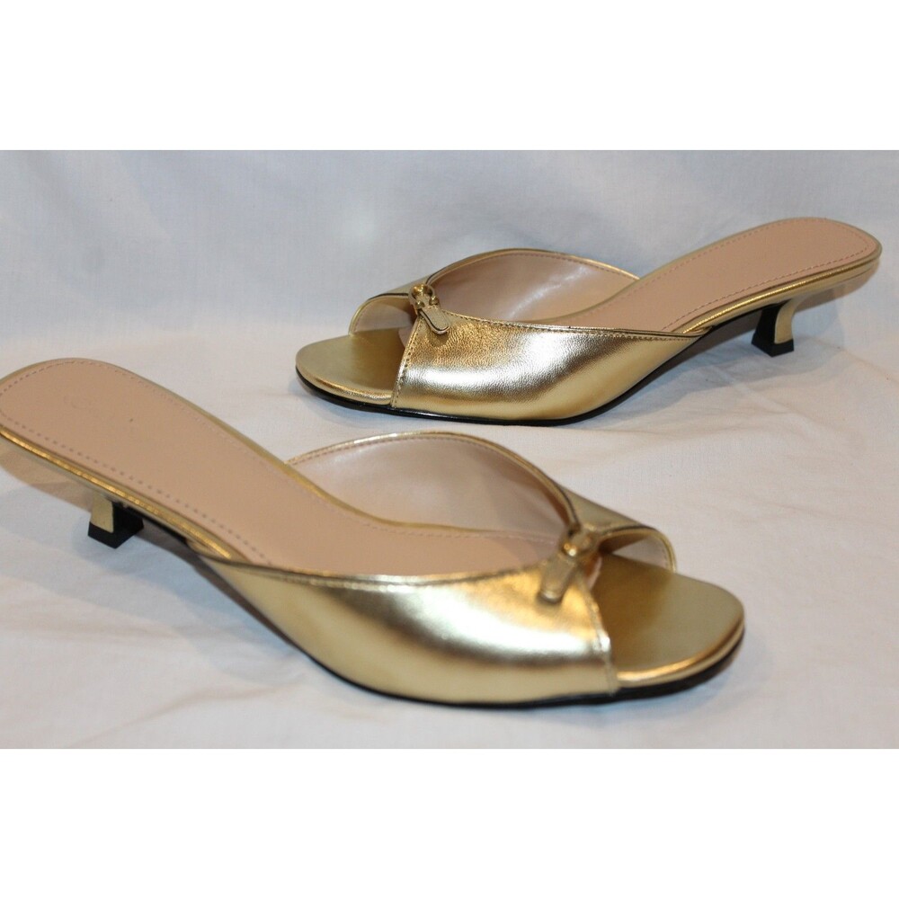 Coach Women’s Metallic Leather Kitten Heeled Sandals Gold NIB $185 8.5 - Picture 3 of 8